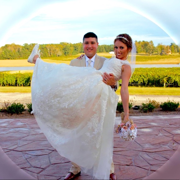 Your Seller, JESSA 🤍 - Picture 4 of 12